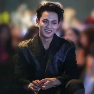 ⚡ homme, portrait, souriant, costume, asiatique telegram sticker