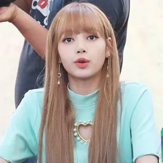 🐬 Lisa K-pop, Chanteur, Célébrité, Idole, Femme telegram sticker