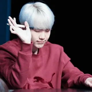 🕯 人, 男性, セーター, ポートレート, ピューマ, kpop, アイドル telegram sticker