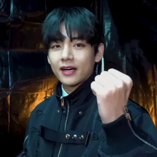 💪 persona, ritratto, uomo, kpop, idol, cantante telegram sticker