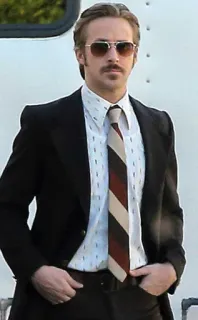 😎 Ryan Gosling Actor, Gafas de aviador, Bigote, Traje, Retro, Hombre, Retrato telegram sticker