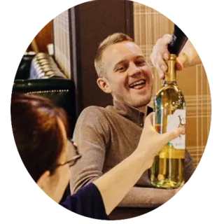 🥃 wino, świętowanie, przyjaciele, impreza, alkohol, towarzyski telegram sticker
