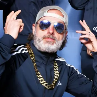 😎 мужчина, солнцезащитные очки, борода, шляпа, цепь whatsapp sticker