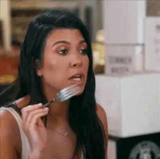 🍋 Kourtney Kardashian persona, forchetta, donna, celebrità telegram sticker