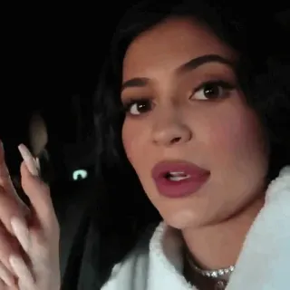 🦋 Kylie Jenner Кайли Дженнер, знаменитость, человек, женщина, макияж telegram sticker