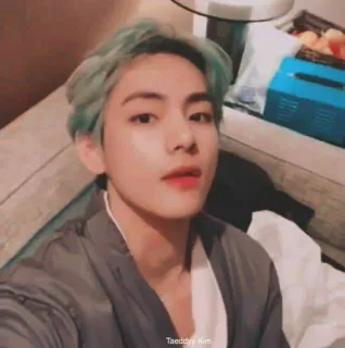 🤟 Taeddyy Kim personne, portrait, célébrité, homme whatsapp sticker