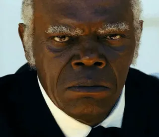 😐 Stephen Django Unchained Stephen, Django Unchained, Samuel L. Jackson, escravo, mordomo, personagem de filme telegram sticker