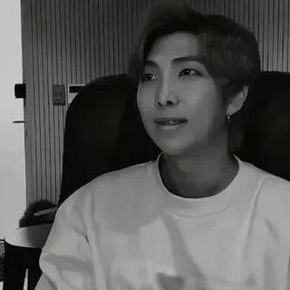 😍 RM RM, Ким Намджун, BTS, K-pop, Музыкант, Певец whatsapp sticker