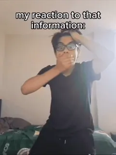 🌟 my reaction to that information: reacción, información, impactado, confundido, meme telegram sticker
