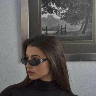 ⛽️ femme, lunettes de soleil, portrait, brune, mode, style whatsapp sticker