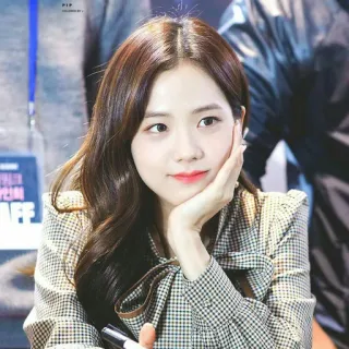 ☁️ Jisoo kpop, blackpink, chanteuse, idole, femme, coréenne, célébrité telegram sticker