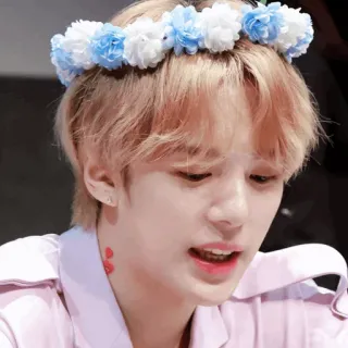 🥂 whatsapp sticker