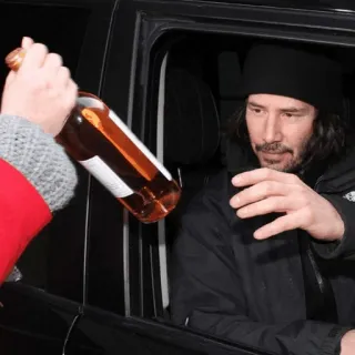 🍾 Keanu Reeves คีอานู รีฟส์, นักแสดง, ไวน์, คนดัง, คน whatsapp sticker