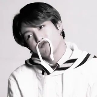 😙 Jungkook Jungkook, BTS, K-Pop, cantante, celebridad, ídolo telegram sticker