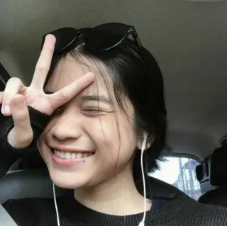 😁 woman, person, smiling, sunglasses, peace sign, youth, teenager telegram sticker