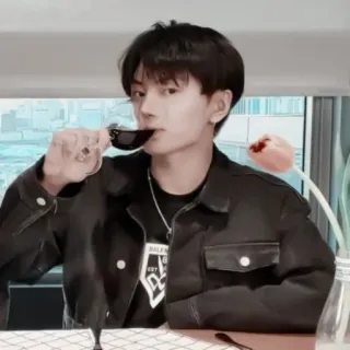 🕰 男, ワイン, 飲酒, ポートレート, カジュアル, ジャケット telegram sticker