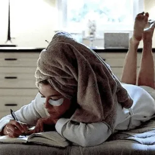 💅 donna, scrittura, relax, cura di sé, journaling, occhi, benessere telegram sticker