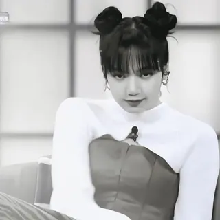 🥯 Lisa Лиса, Blackpink, K-pop, певица, знаменитость telegram sticker
