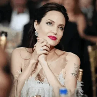 🌧 Angelina Jolie Schauspielerin, Porträt, Prominente, Frau whatsapp sticker