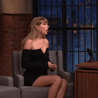 ⌚️ Taylor Swift 歌手, 作曲家, 名人, 女人, 连衣裙 telegram sticker