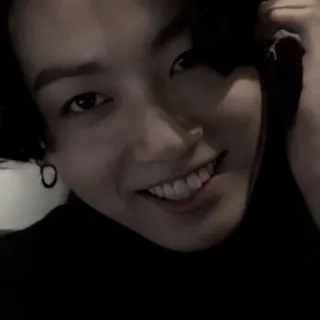 ⛓ Jungkook Jungkook, BTS, K-pop, idol, singer, music, portrait, smile telegram sticker