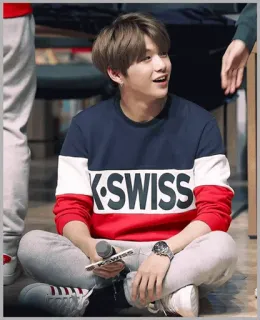 ✨ K-SWISS k-swiss, mode, pakaian, kaus oblong, pakaian olahraga, pakaian kasual whatsapp sticker