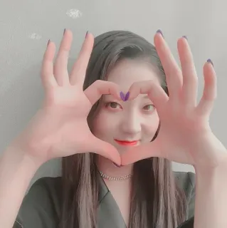 🌷 kobieta, serce, miłość, gest dłoni, koreański, słodki, dziewczyna whatsapp sticker