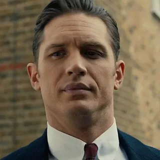 😒 Tom Hardy acteur, portrait, homme, célébrité telegram sticker