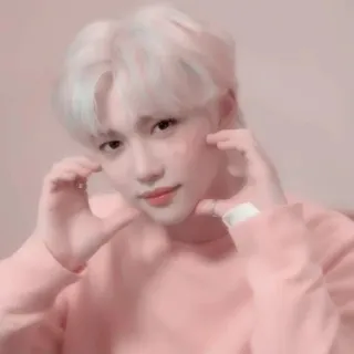 💕 felix, stray kids, kpop, idol, portrait, person telegram sticker