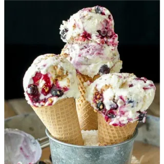 Ice cream 2: @Stickeruse telegram stickers