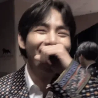 🤣 V V, BTS, Ким Тэхён, улыбка, Kpop, счастливый telegram sticker