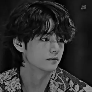 🧊 V kpop, singer, celebrity, idol, v, bts telegram sticker