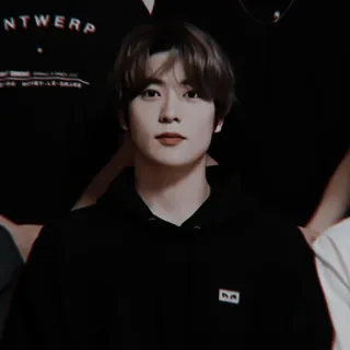 ⛓ ANTWERP persona, hombre, sudadera negra con capucha, coreano, retrato telegram sticker