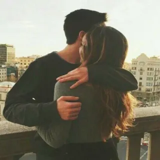 ❤ câlin, couple, amour, romance, relation, ville, affection, ensemble telegram sticker