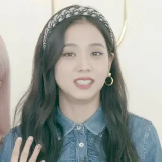 💗 Jisoo K-pop, Певица, Джису, Blackpink, Знаменитость, Мода, Корейский telegram sticker