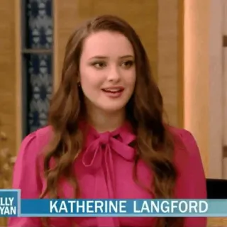 🦋 Katherine Langford KATHERINE LANGFORD Attrice, Persona, Celebrità whatsapp sticker
