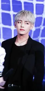 😒 V kpop, idol, musica, cantante, v, bts telegram sticker