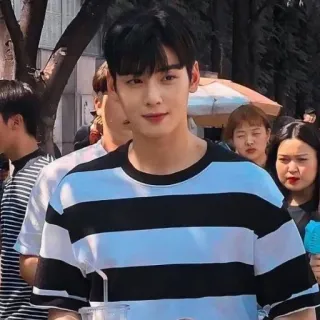 🥴 uomo, coreano, camicia a righe, casual, all'aperto telegram sticker