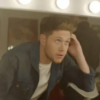 🍼 Niall Horan singer, celebrity, portrait, man, casual, denim telegram sticker