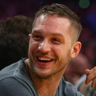 😂 Tom Hardy attore, uomo, celebrità, sorriso telegram sticker