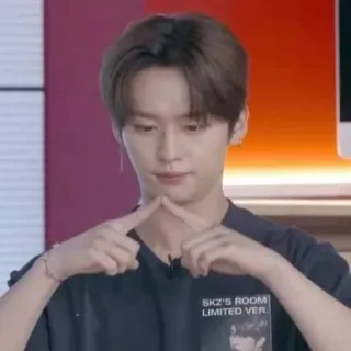 ☺️ SKZ'S ROOM
LIMITED VER. kpop, idol, coreano, hombre, lindo whatsapp sticker