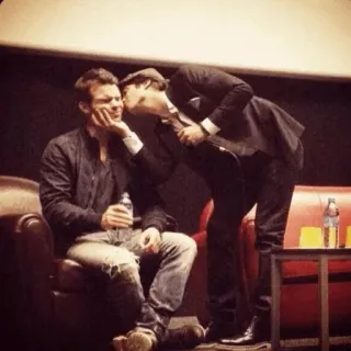 💚 telegram sticker
