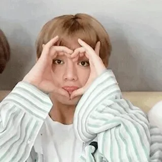 💜 人物, 爱心手势, 肖像, 可爱, 韩风 telegram sticker