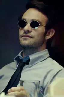 😐 Matt Murdock Daredevil сорвиголова, Мэтт Мердок, Marvel, Netflix, мужчина, круглые очки, галстук telegram sticker