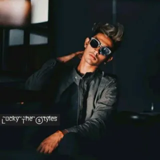 😎 Lucky the styles whatsapp sticker