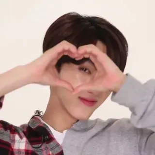 💖 心, 爱, 韩流, 亚洲, 可爱, 手势, 微笑 whatsapp sticker
