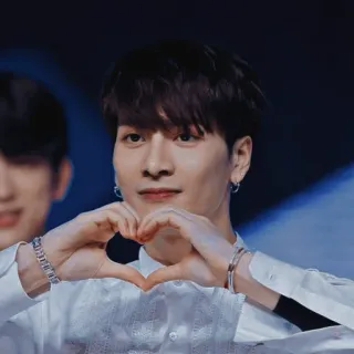 ❤️ K-pop, Idol, Cantor, Coração, Asiático, Homem, Celebridade whatsapp sticker