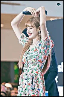 🐠 Lisa mulher, vestido, estampa floral, microfone, retrato, kpop, cantor whatsapp sticker