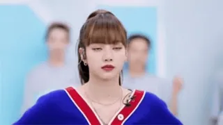 😗 Lisa kpop, piosenkarka, kobieta, gwiazda, taniec, muzyka telegram sticker