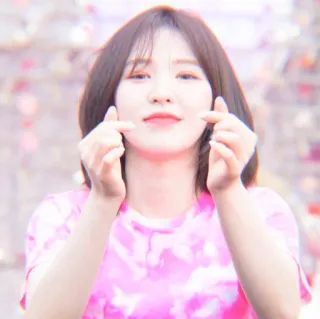 🕊 kpop, Frau, Herz, Fingerherz, süß, Lächeln, Mädchen telegram sticker